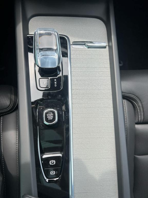 new 2025 Volvo V60 Cross Country car, priced at $58,905