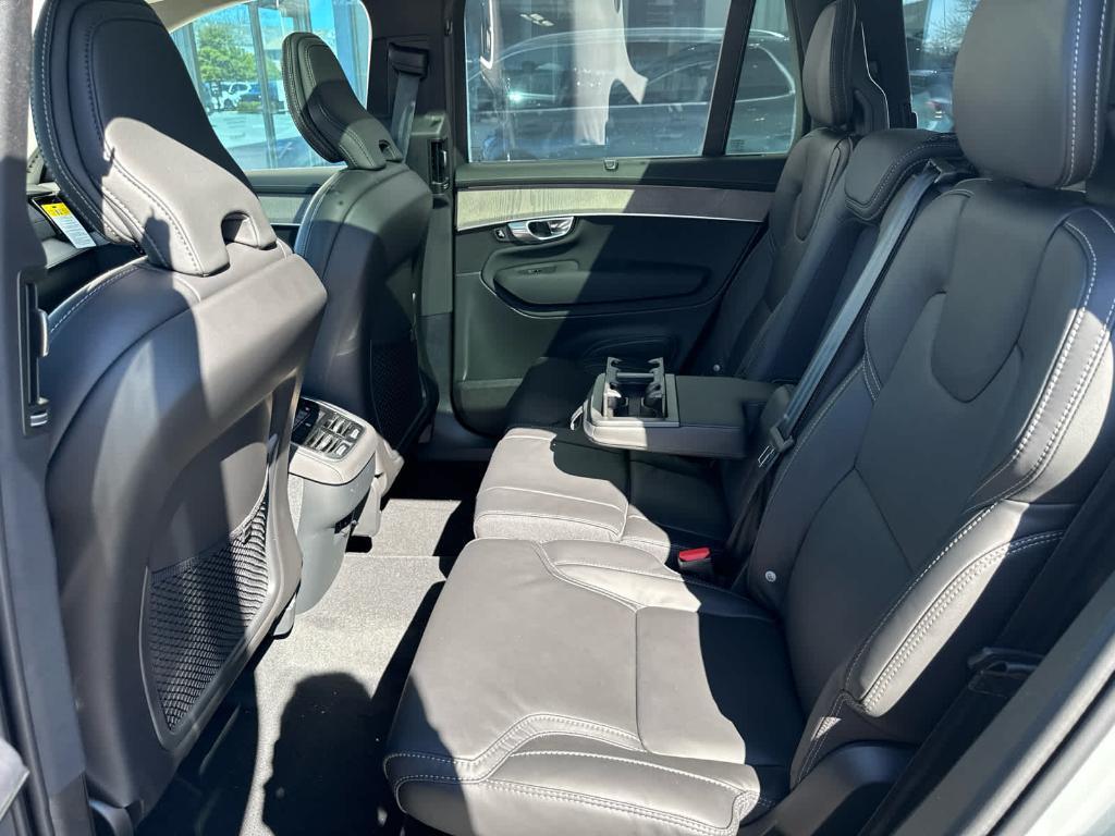 new 2026 Volvo XC90 car, priced at $75,749
