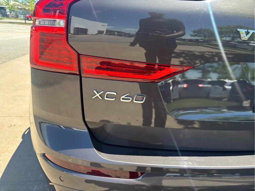 used 2023 Volvo XC60 car, priced at $36,094
