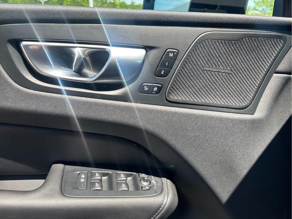 used 2023 Volvo XC60 car, priced at $36,094