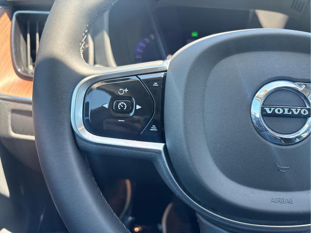 used 2023 Volvo XC60 car, priced at $36,094