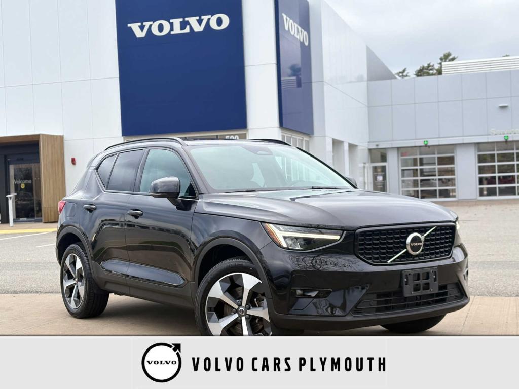 used 2023 Volvo XC40 car, priced at $27,800