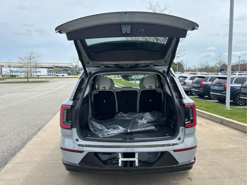 new 2026 Volvo EX90 car, priced at $84,434