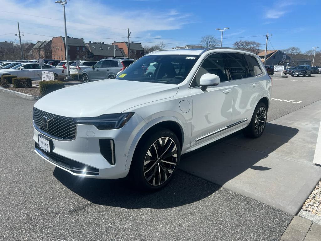 new 2025 Volvo XC90 Plug-In Hybrid car, priced at $81,495