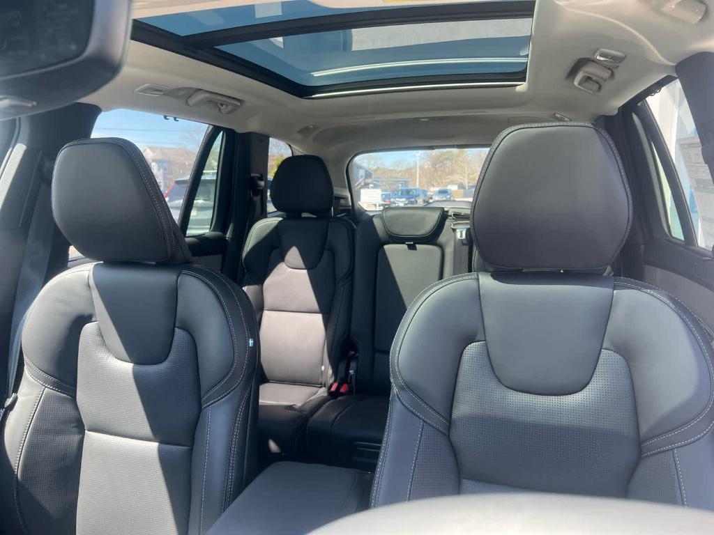 new 2025 Volvo XC90 Plug-In Hybrid car, priced at $81,495