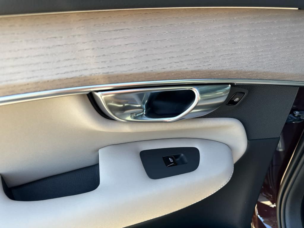 new 2026 Volvo XC90 car, priced at $72,830