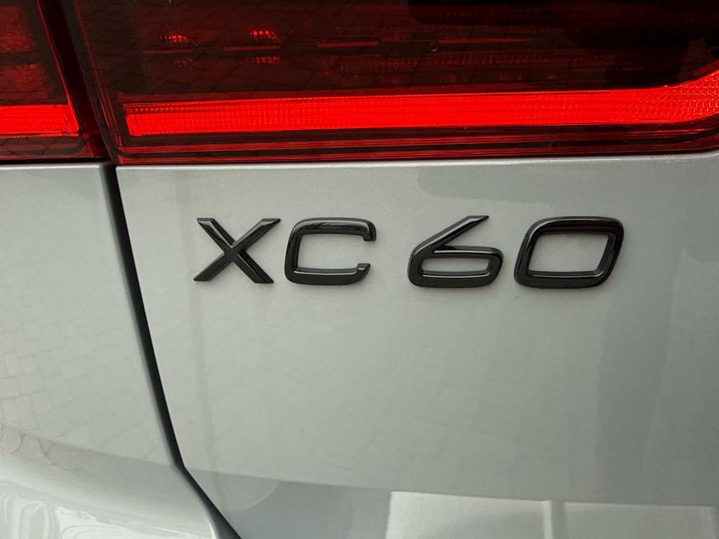 new 2026 Volvo XC60 Plug-In Hybrid car, priced at $77,834