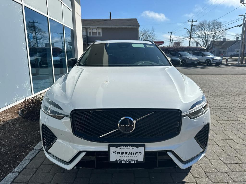 new 2026 Volvo XC60 car, priced at $58,579