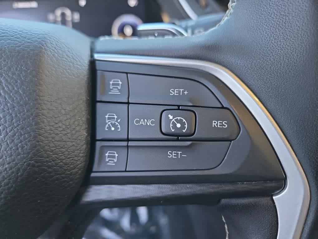 used 2023 Jeep Grand Cherokee L car, priced at $30,500