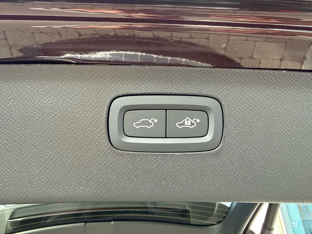 new 2026 Volvo XC90 Plug-In Hybrid car, priced at $87,094