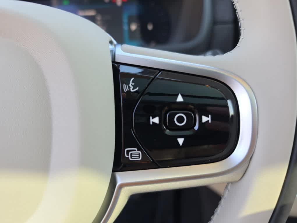 new 2026 Volvo XC90 car, priced at $76,674