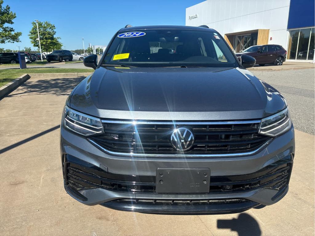used 2024 Volkswagen Tiguan car, priced at $29,094