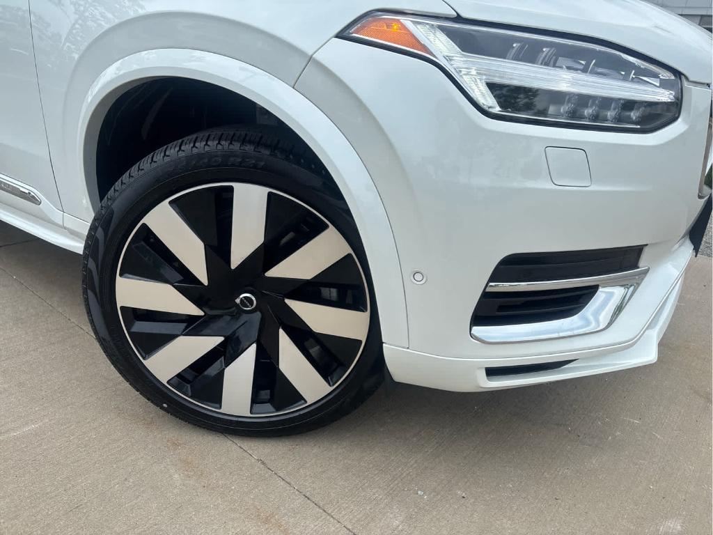used 2024 Volvo XC90 Recharge Plug-In Hybrid car, priced at $53,094