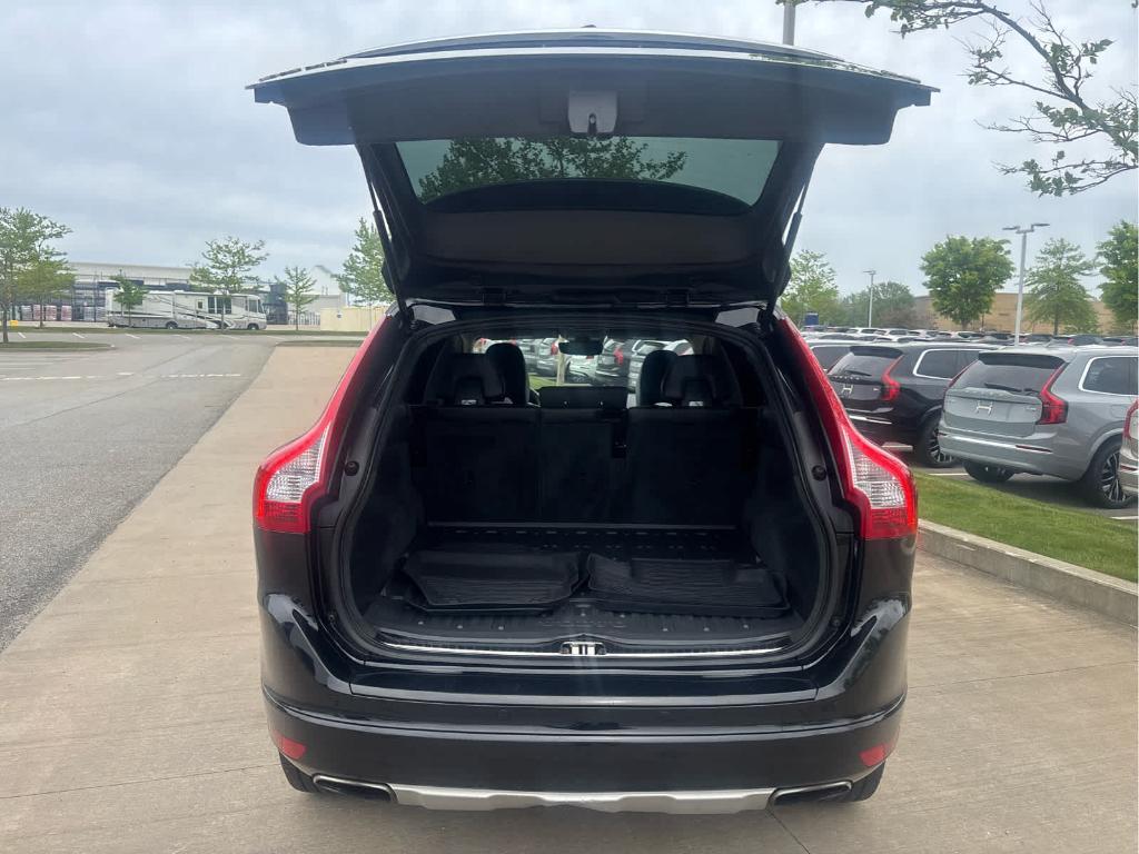 used 2016 Volvo XC60 car, priced at $10,994