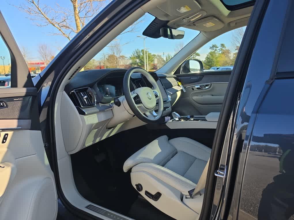 new 2026 Volvo XC90 car, priced at $76,580