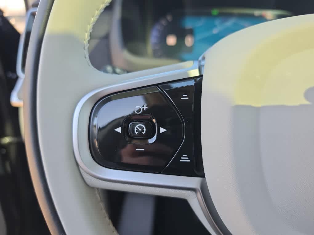 new 2026 Volvo XC90 car, priced at $76,580