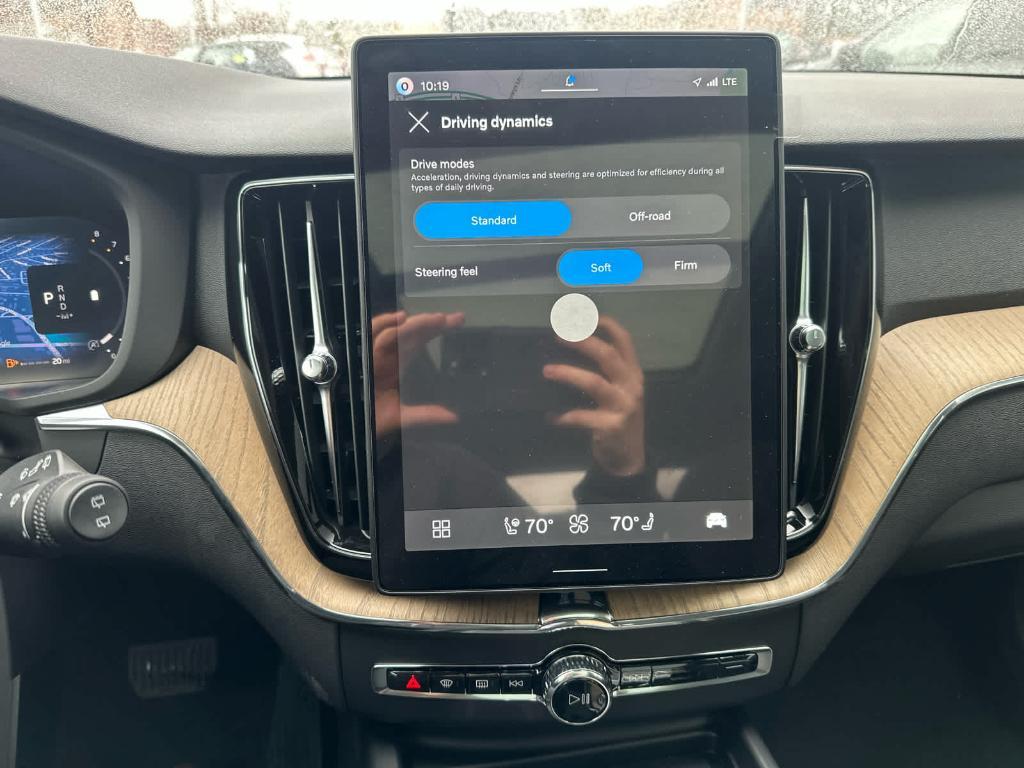 new 2026 Volvo XC60 car, priced at $59,084
