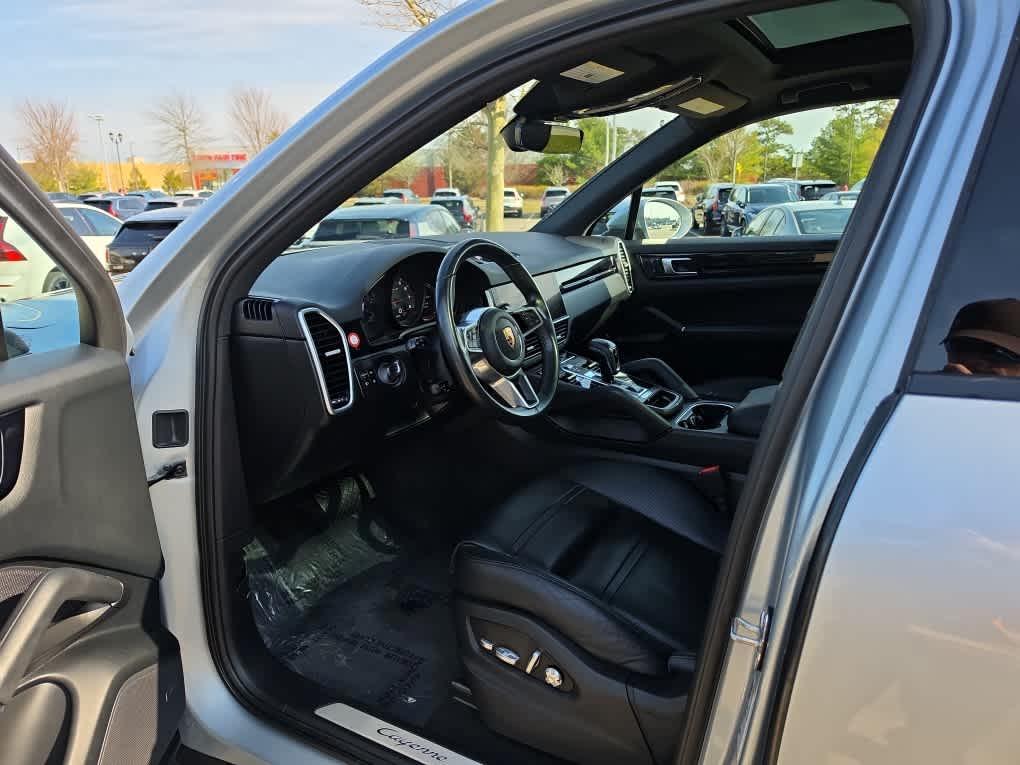 used 2021 Porsche Cayenne car, priced at $34,494