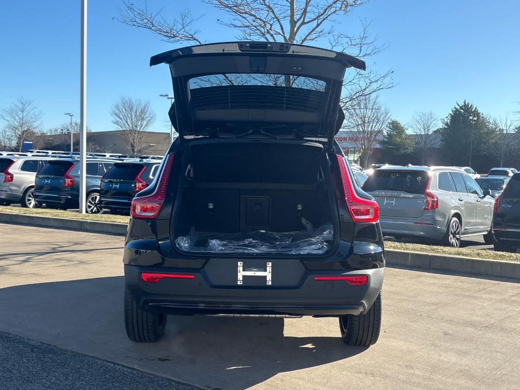 new 2026 Volvo XC40 car, priced at $50,744