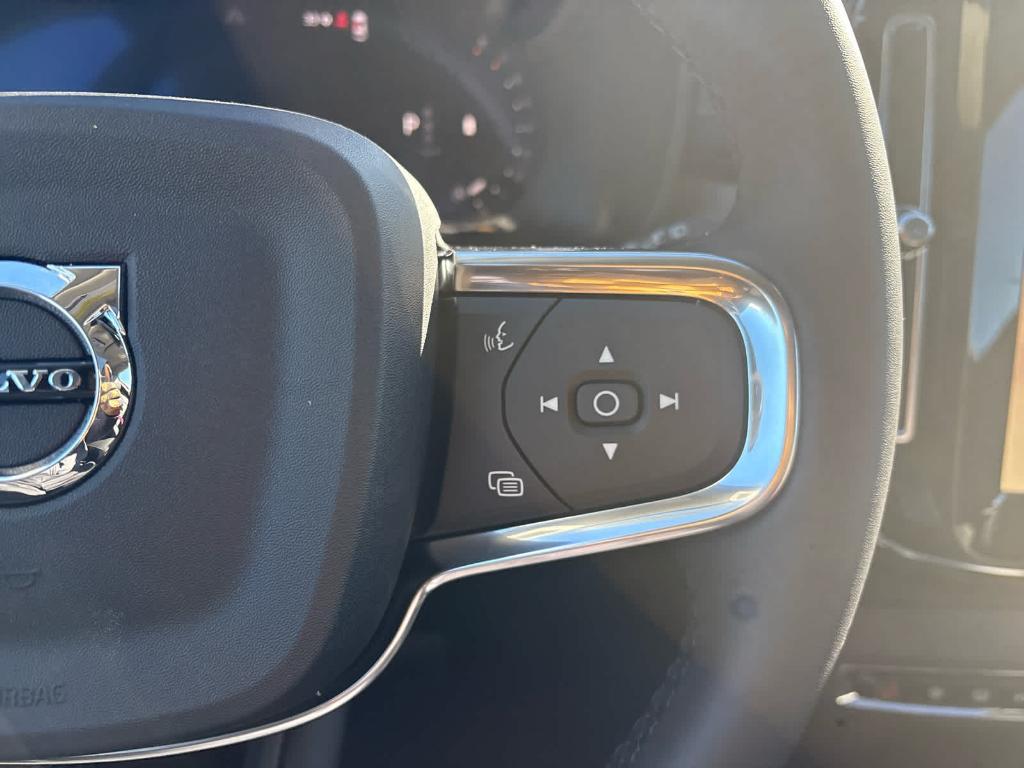 new 2026 Volvo XC40 car, priced at $50,744