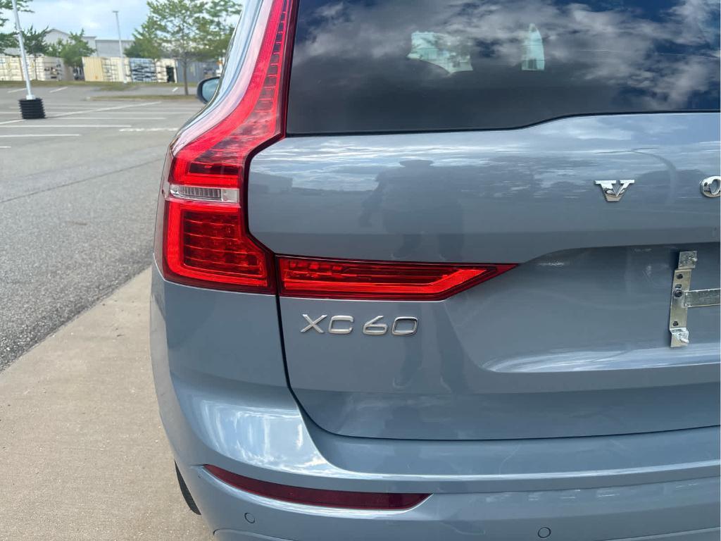 used 2023 Volvo XC60 car, priced at $33,094