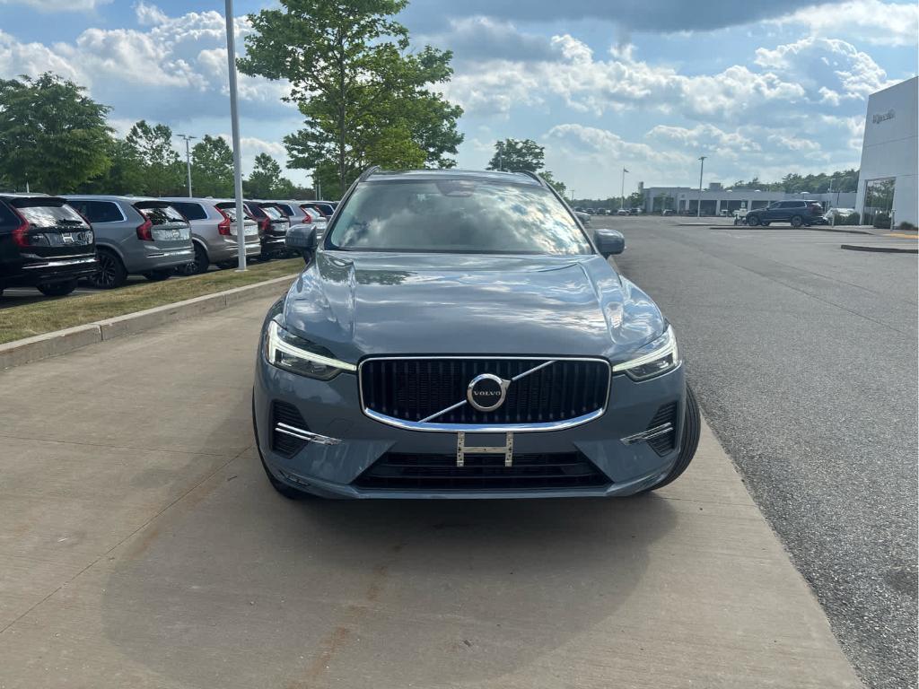 used 2023 Volvo XC60 car, priced at $33,094