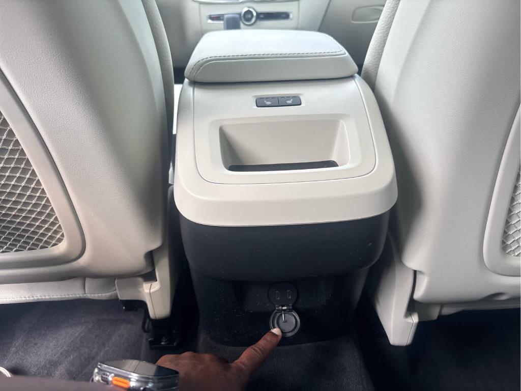 used 2023 Volvo XC60 car, priced at $33,094