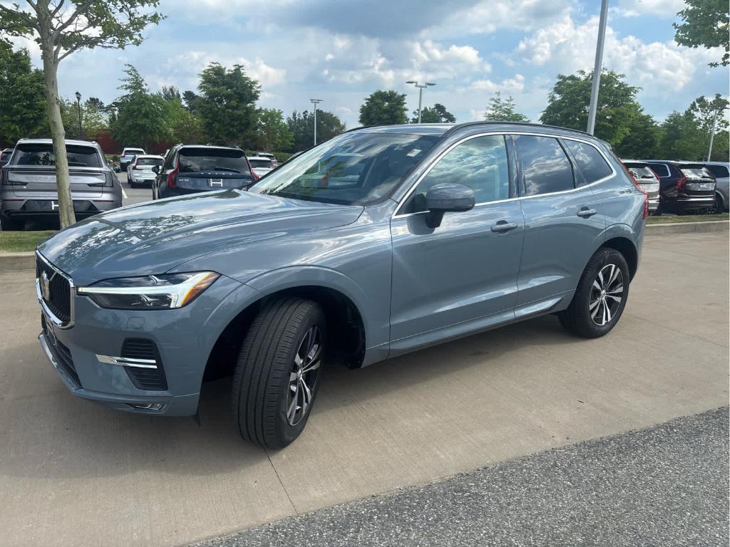 used 2023 Volvo XC60 car, priced at $33,094