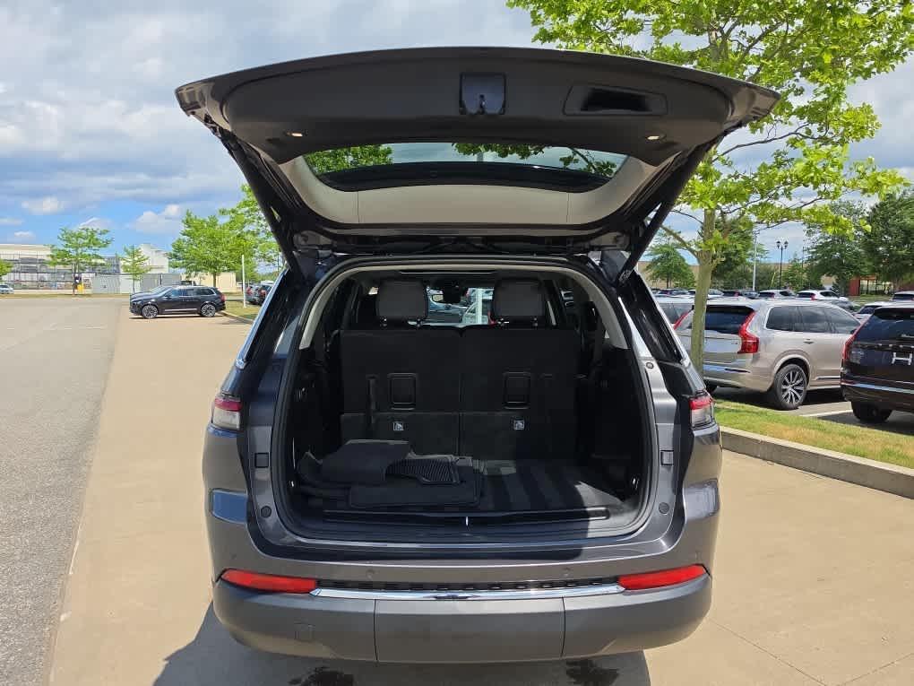 used 2021 Jeep Grand Cherokee L car, priced at $25,094