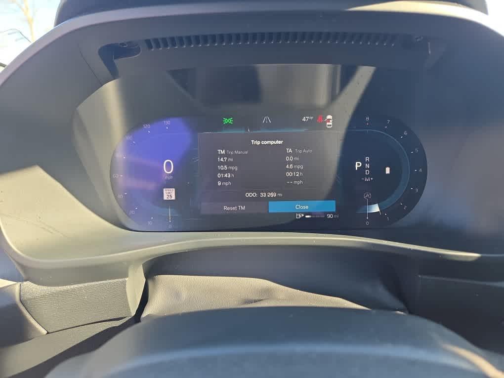 used 2023 Volvo XC40 car, priced at $27,800