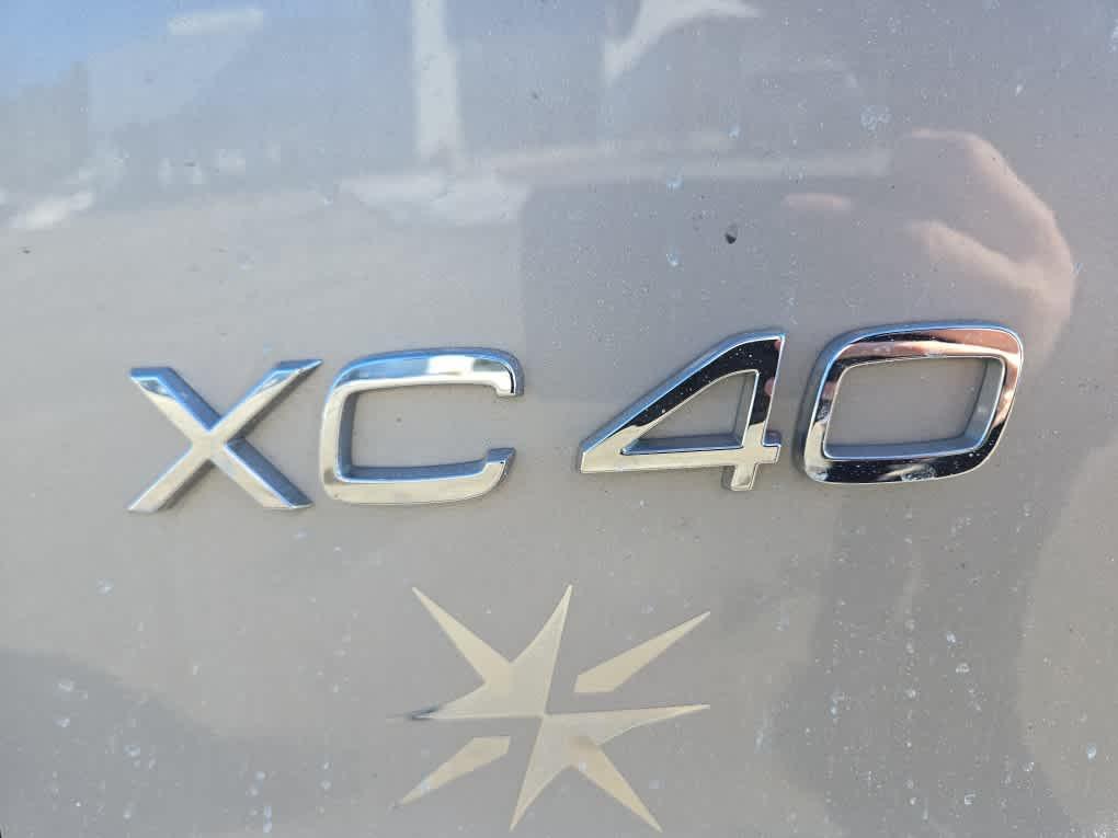 used 2023 Volvo XC40 car, priced at $27,800