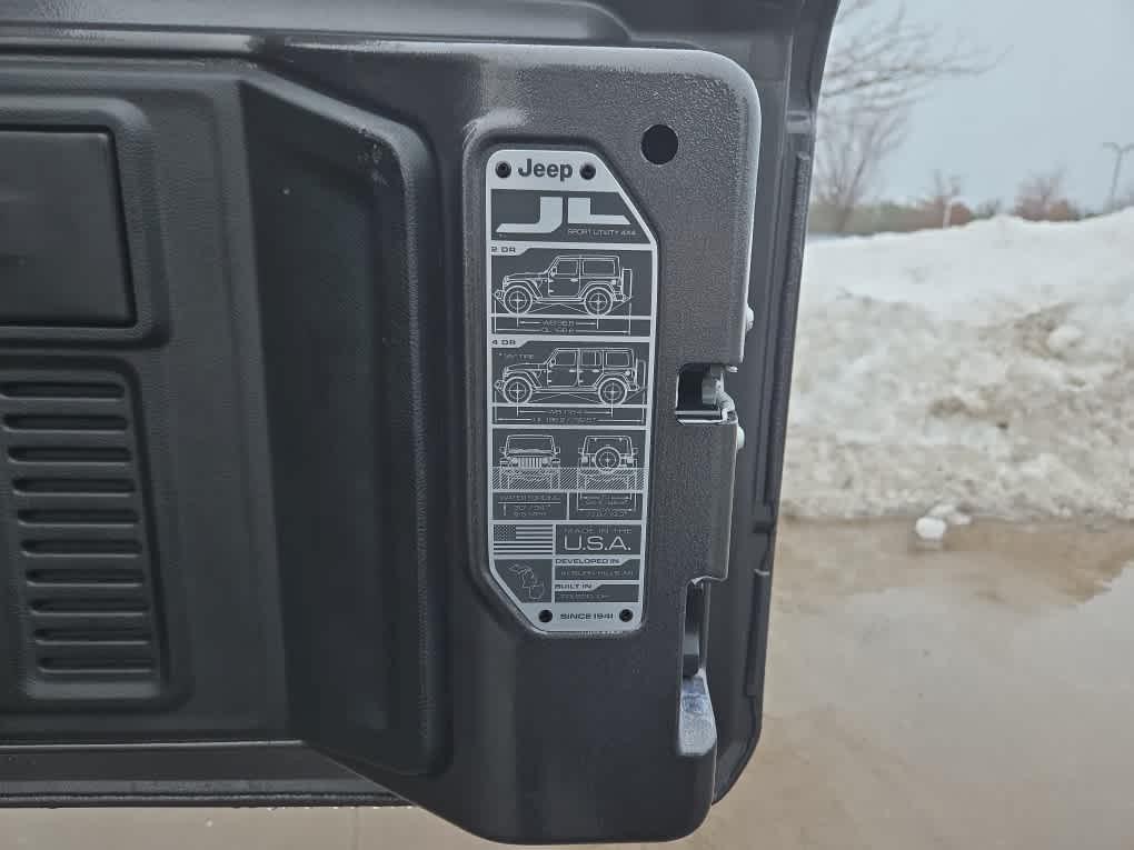 used 2024 Jeep Wrangler 4xe car, priced at $29,900