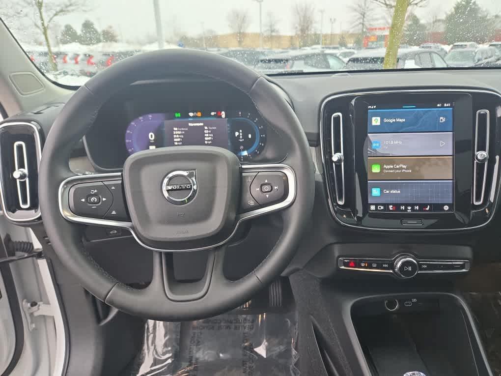 used 2023 Volvo XC40 car, priced at $26,900