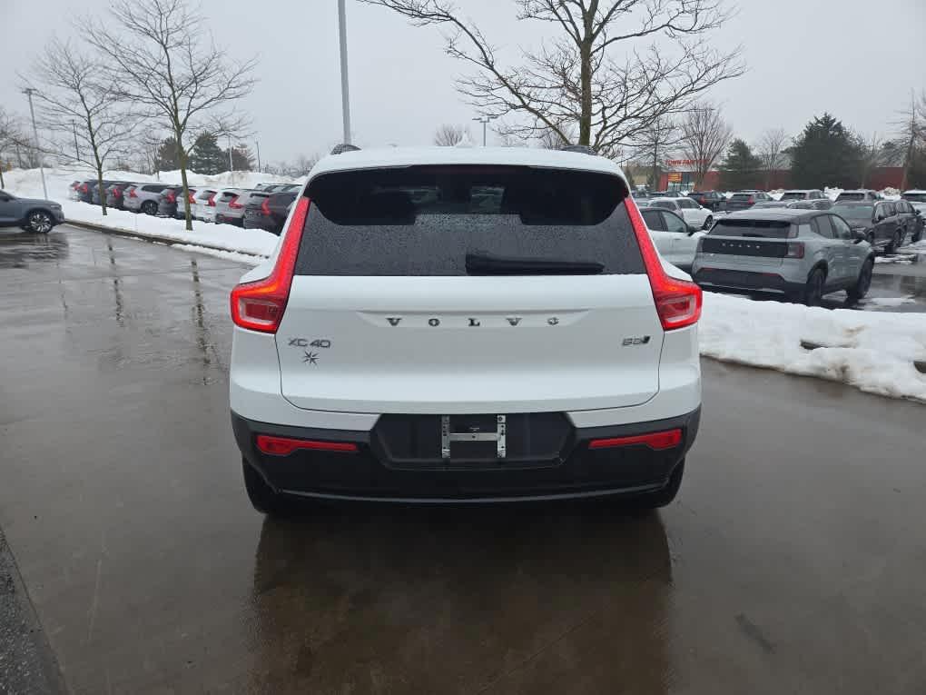 used 2023 Volvo XC40 car, priced at $26,900