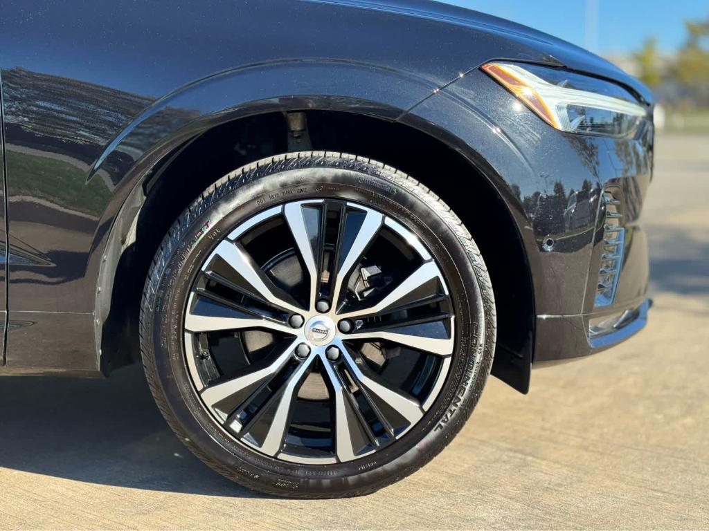 used 2023 Volvo XC60 car, priced at $29,900