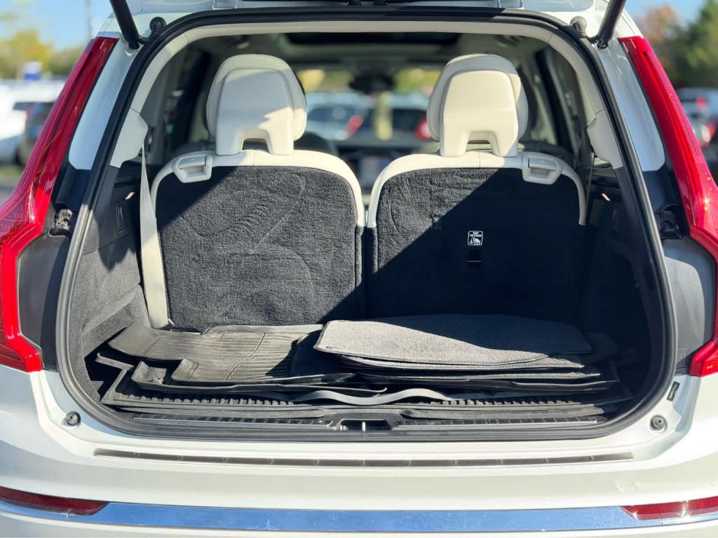 used 2023 Volvo XC90 Recharge Plug-In Hybrid car, priced at $43,996