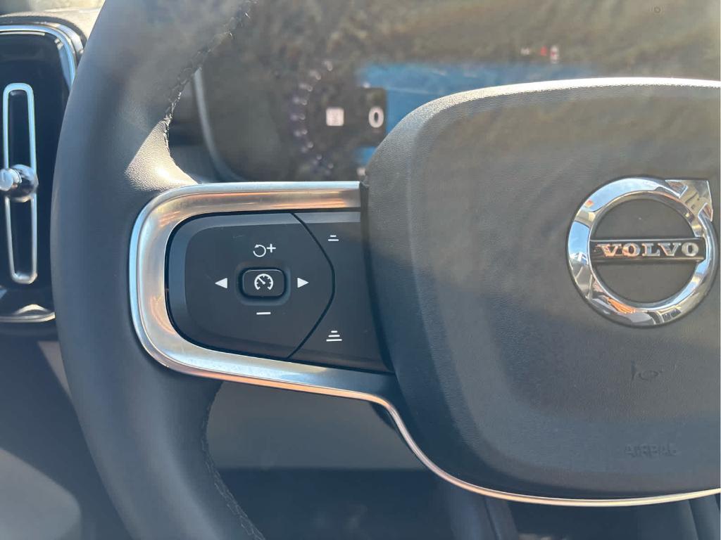 used 2023 Volvo XC40 car, priced at $29,700