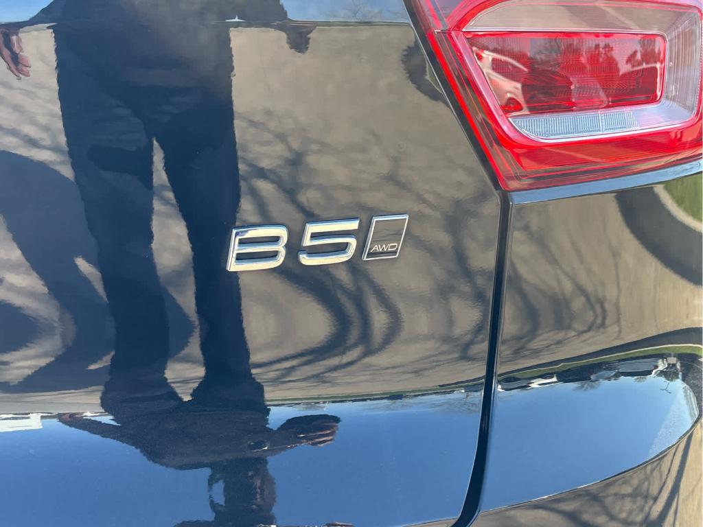 used 2023 Volvo XC40 car, priced at $29,700
