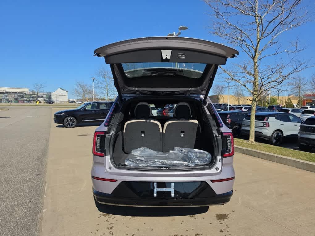 new 2026 Volvo EX90 car, priced at $95,334