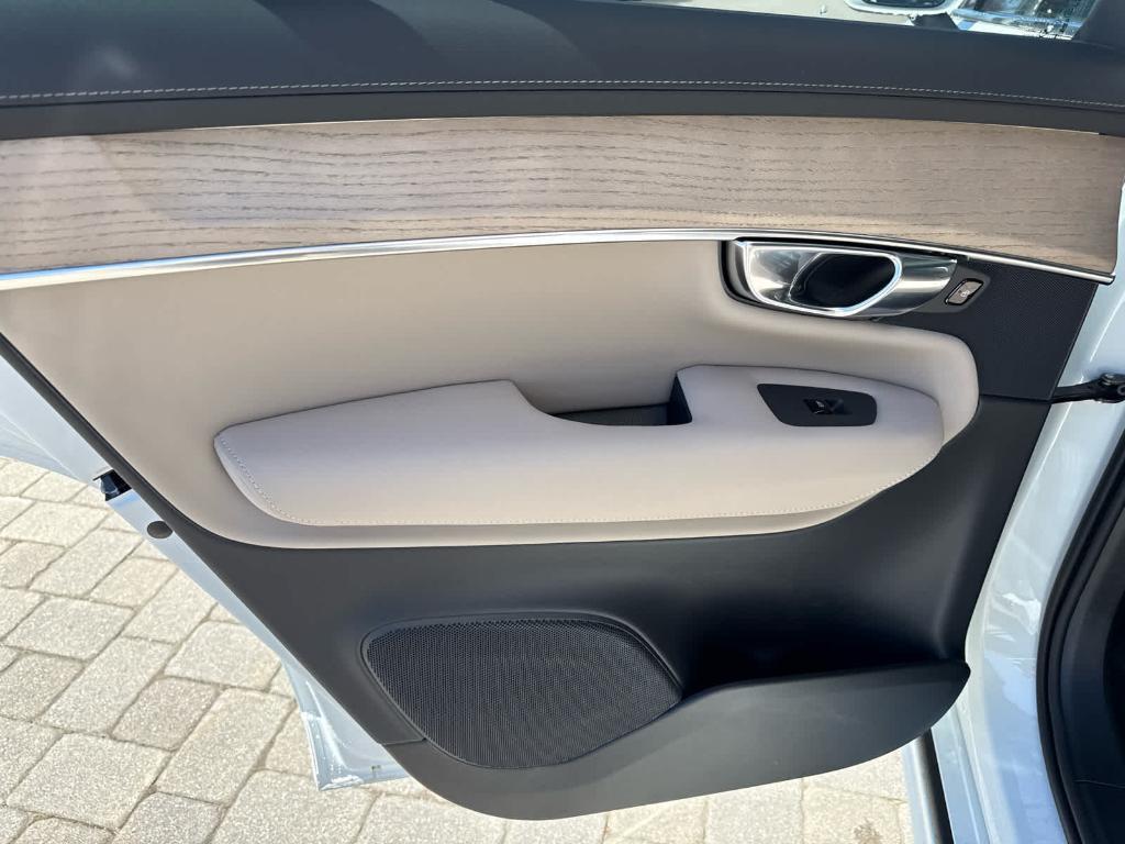 new 2026 Volvo XC90 car, priced at $72,539