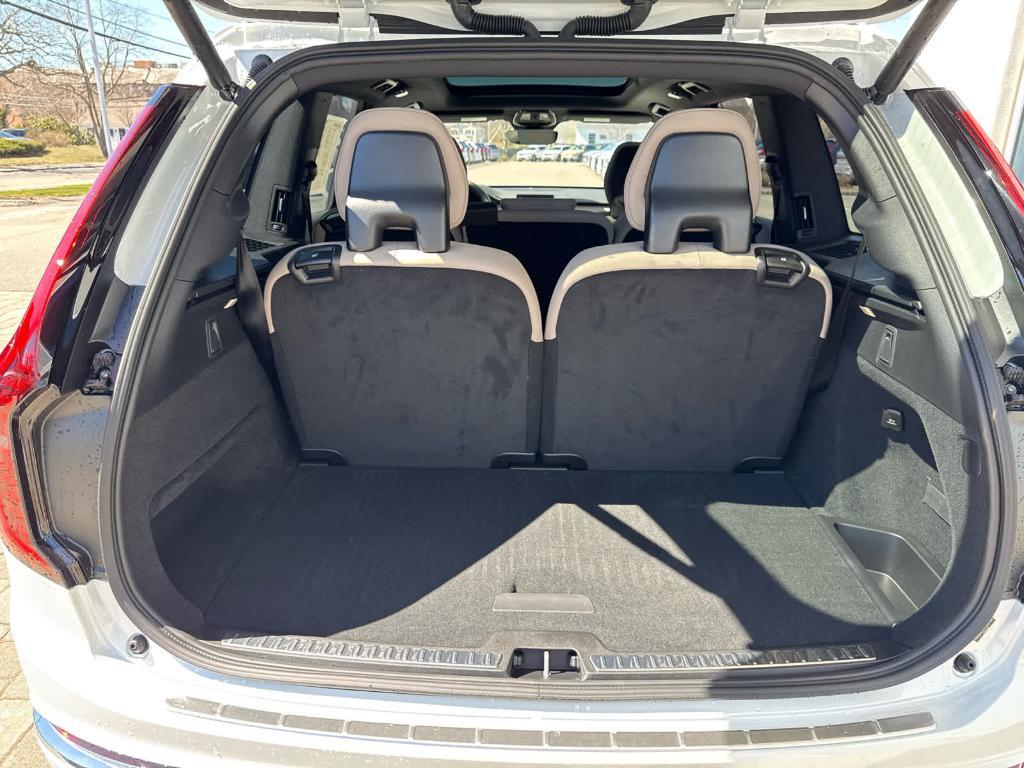 new 2026 Volvo XC90 car, priced at $72,539