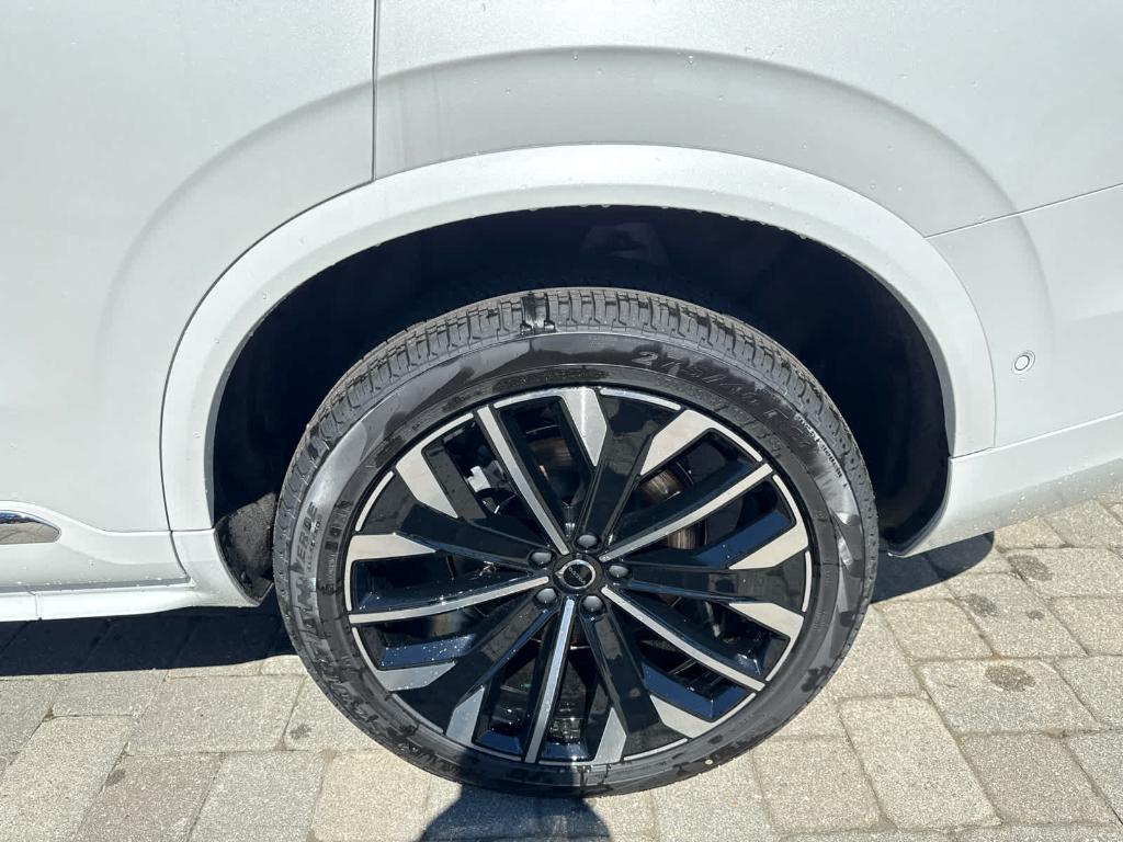 new 2026 Volvo XC90 car, priced at $72,539