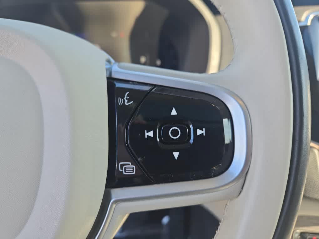 used 2023 Volvo XC90 car, priced at $37,200