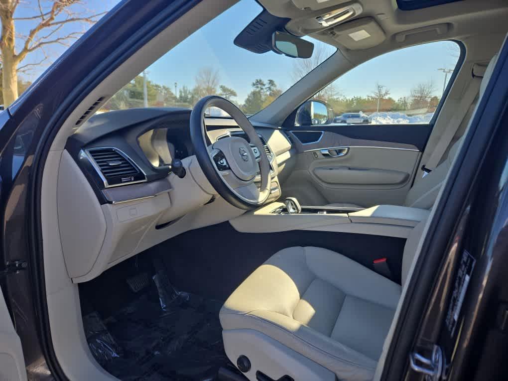 used 2023 Volvo XC90 car, priced at $37,200