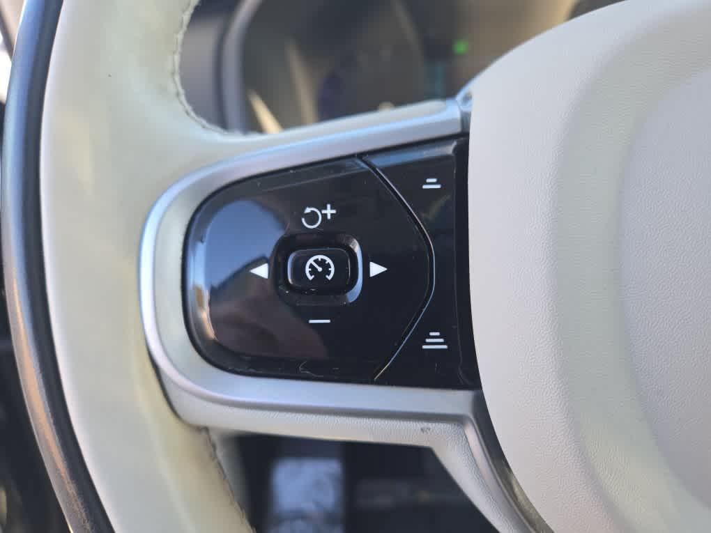 used 2023 Volvo XC90 car, priced at $37,200