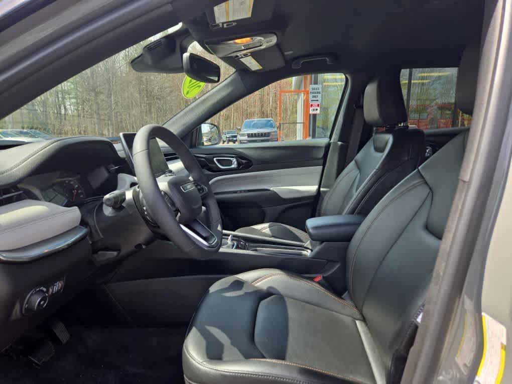 used 2024 Jeep Compass car, priced at $25,194