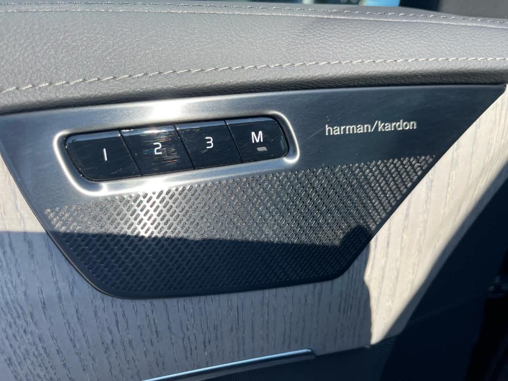 used 2024 Volvo XC90 Recharge Plug-In Hybrid car, priced at $54,596