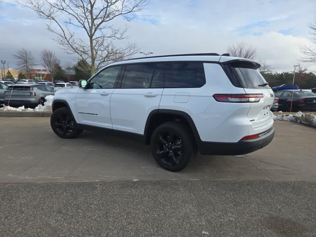 used 2025 Jeep Grand Cherokee L car, priced at $41,900