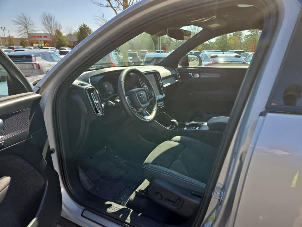 used 2023 Volvo XC40 car, priced at $27,900