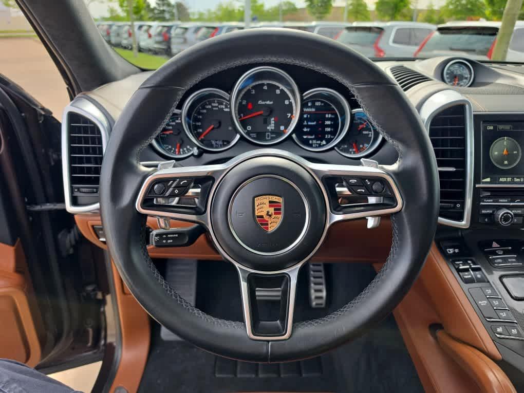 used 2016 Porsche Cayenne car